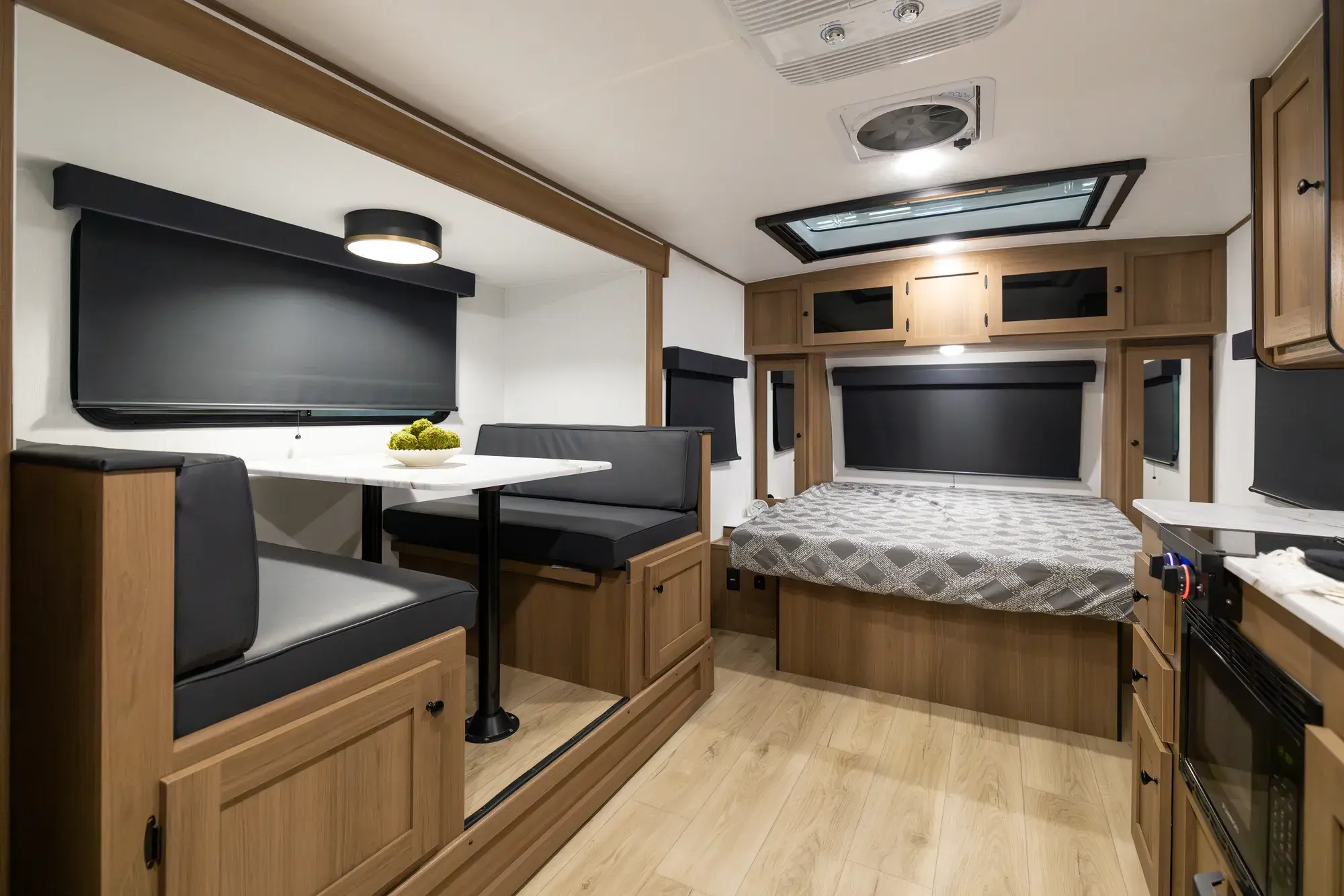 2027 Apex Nano 190RBS Floorplan - Coachmen RV