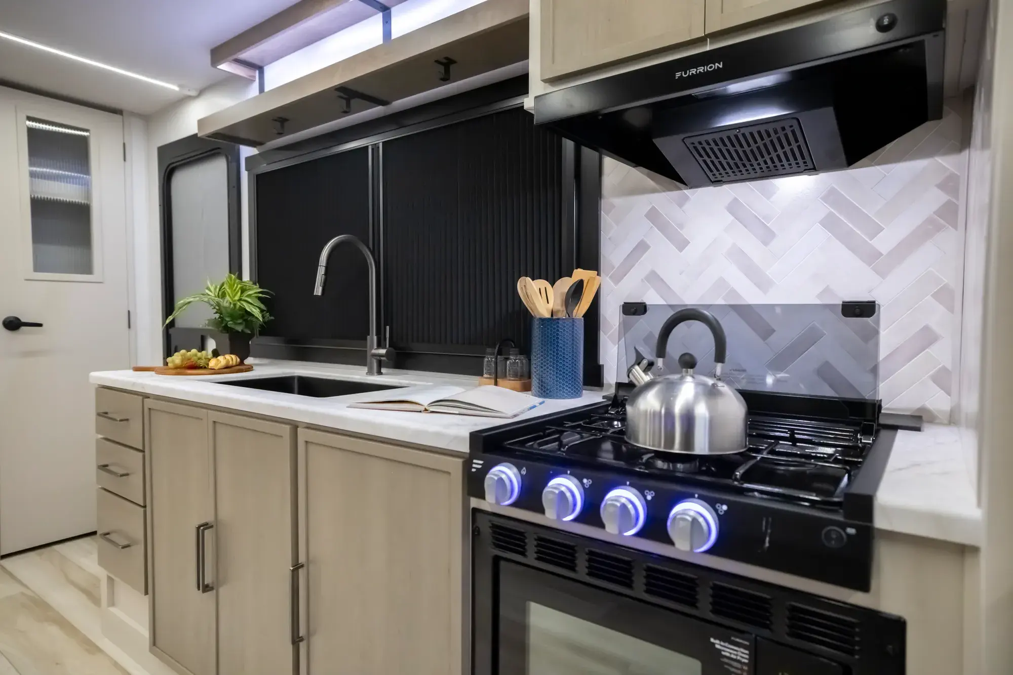 255RBHL Floorplan Gallery Image