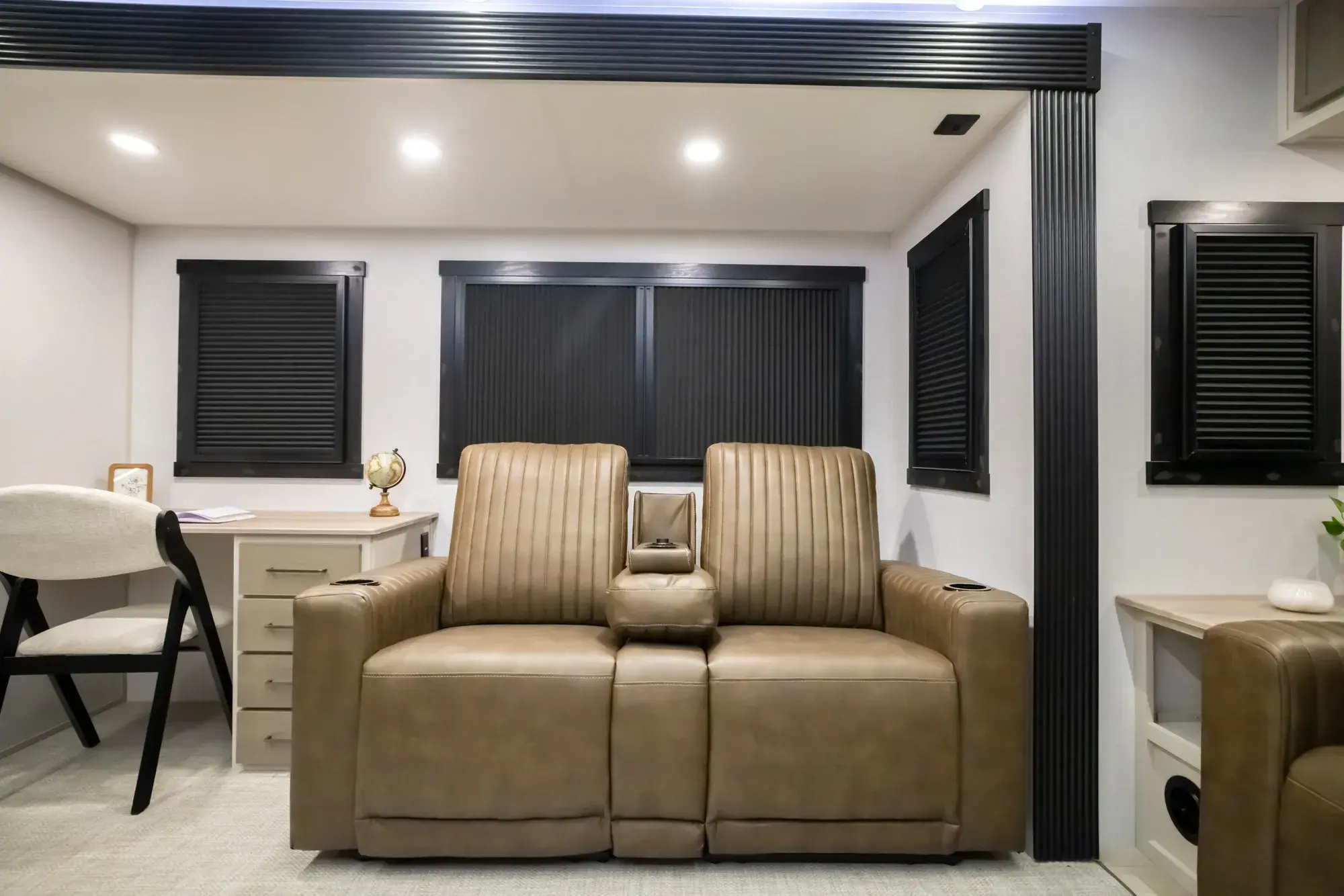 275RL Floorplan Gallery Image