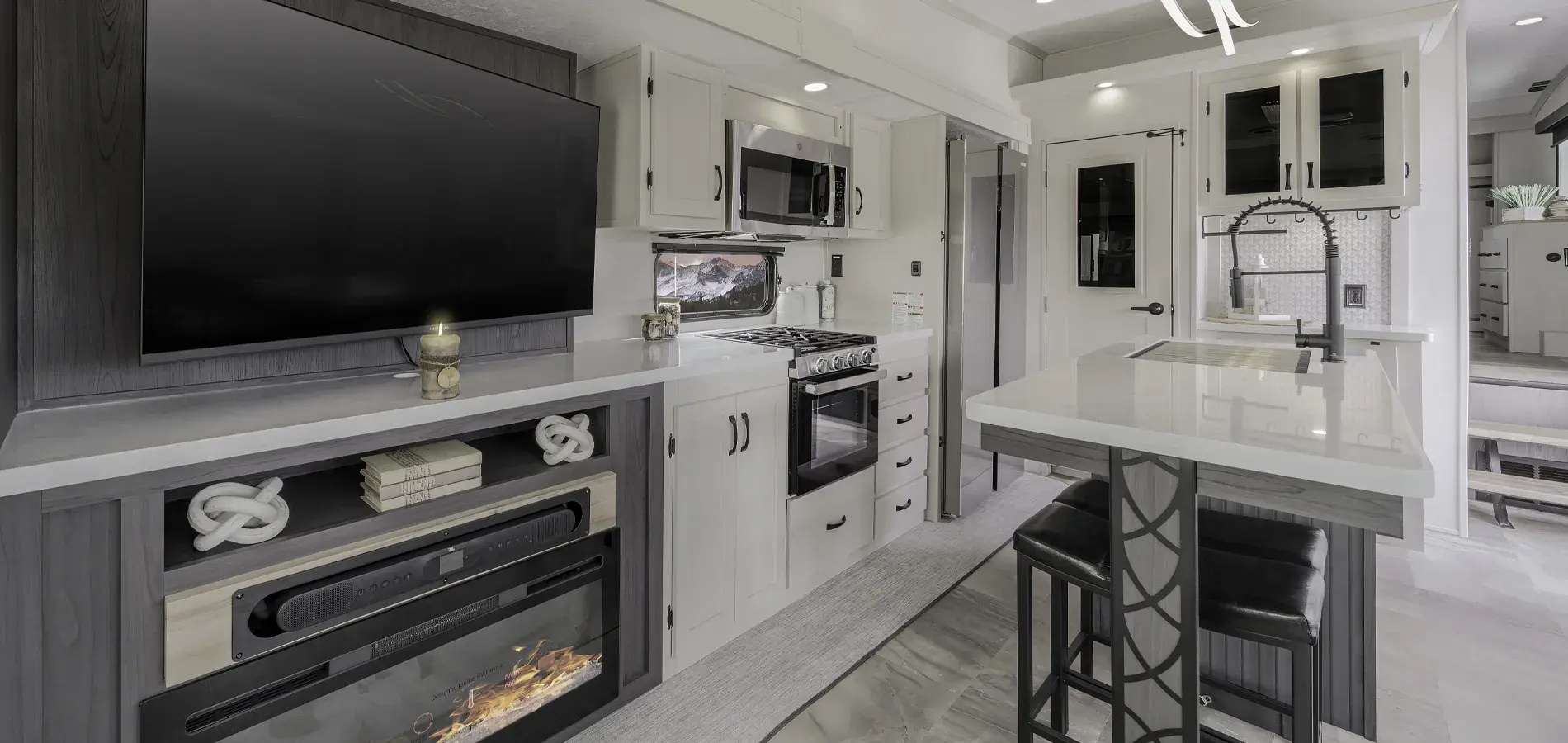 Chaparral RVs
