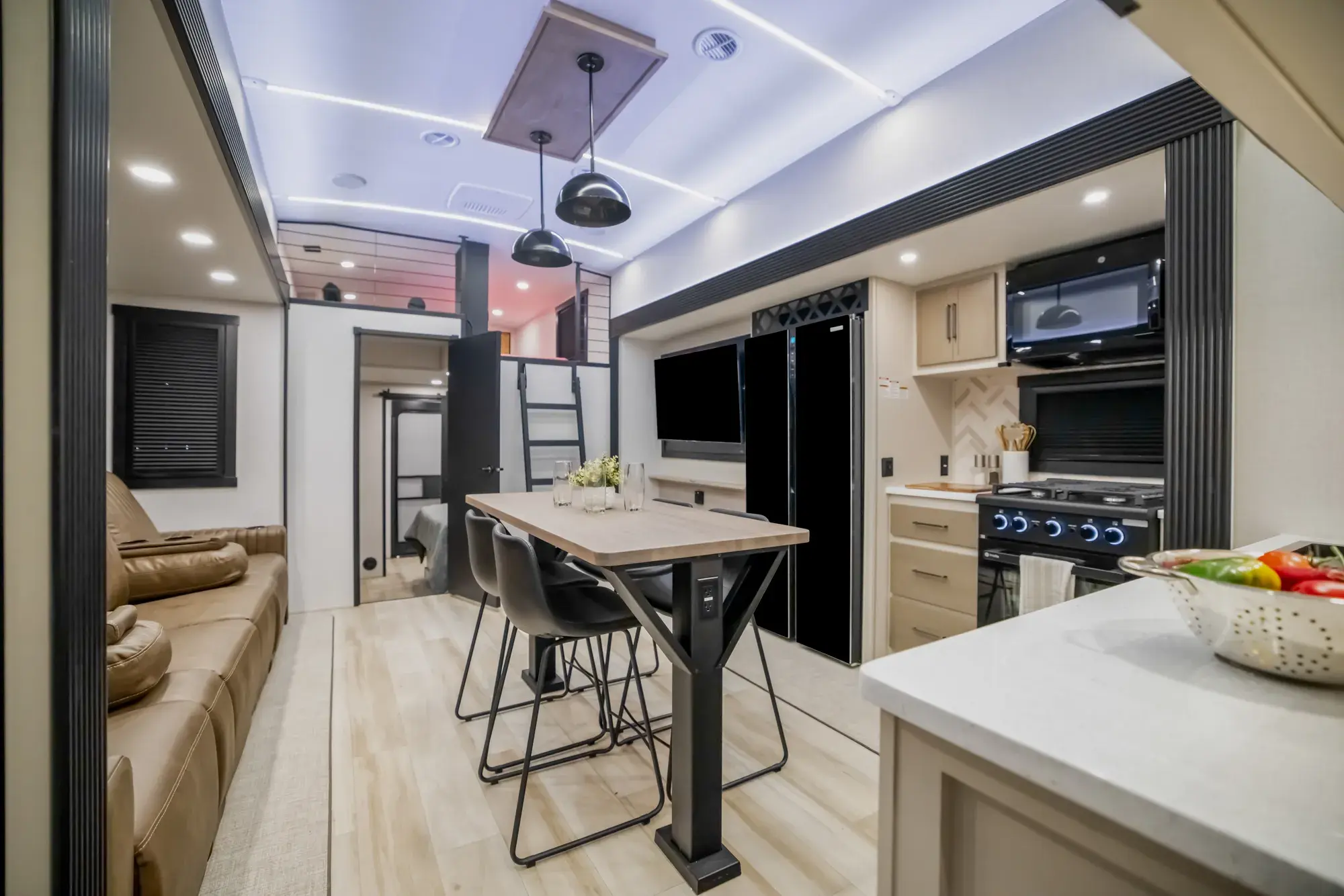 376FAM Floorplan Gallery Image