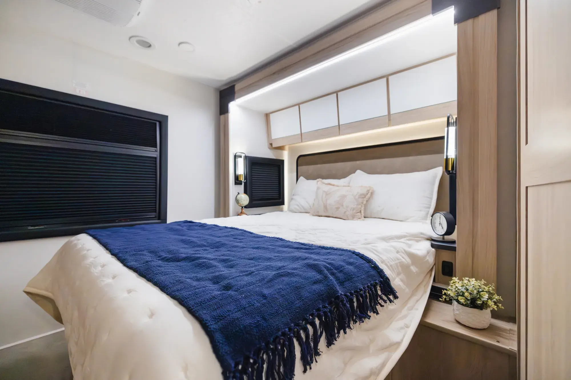 320SS Floorplan Gallery Image