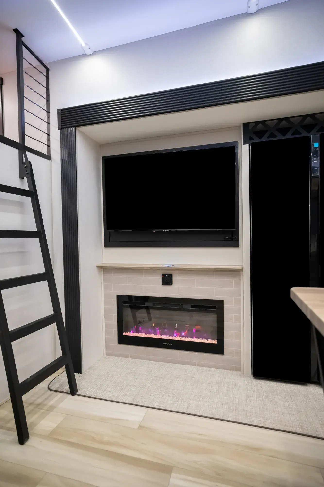 376FAM Floorplan Gallery Image