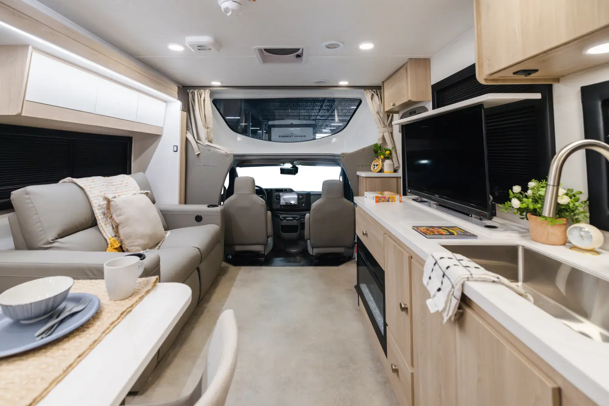320SS Floorplan Gallery Image