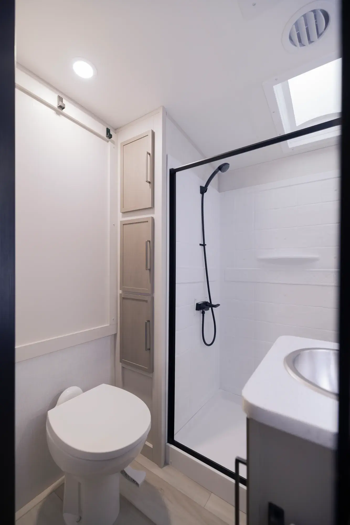 280RE Floorplan Gallery Image